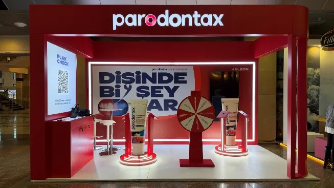 parodontax booth